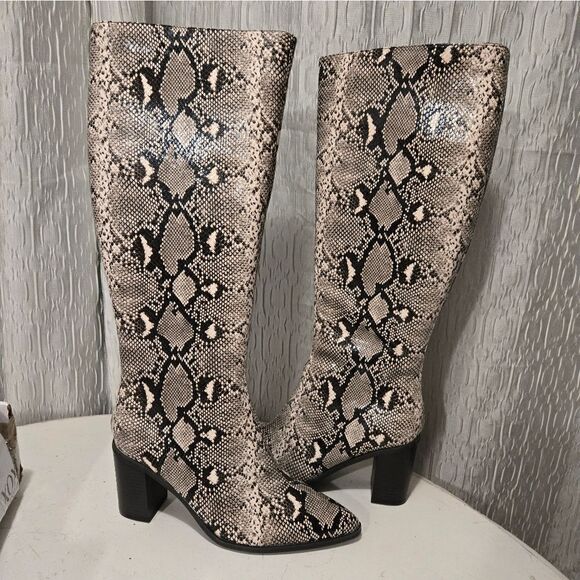 XOXO Maylynne Knee High Boots - Picture 10 of 15